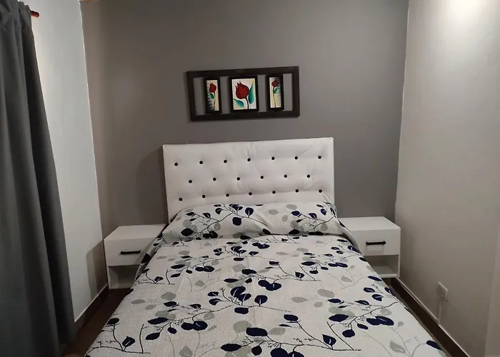 Casa Ana, Departamento Amplio A 20 \' Aeropuerto