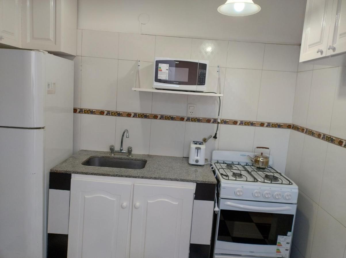 Casa Ana, Departamento Amplio A 20 ' Aeropuerto Apartment *